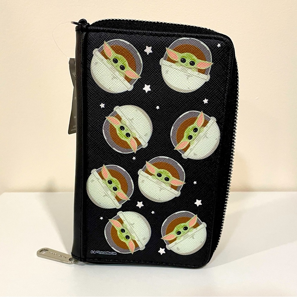 Buckle Down Baby Yoda Wallet